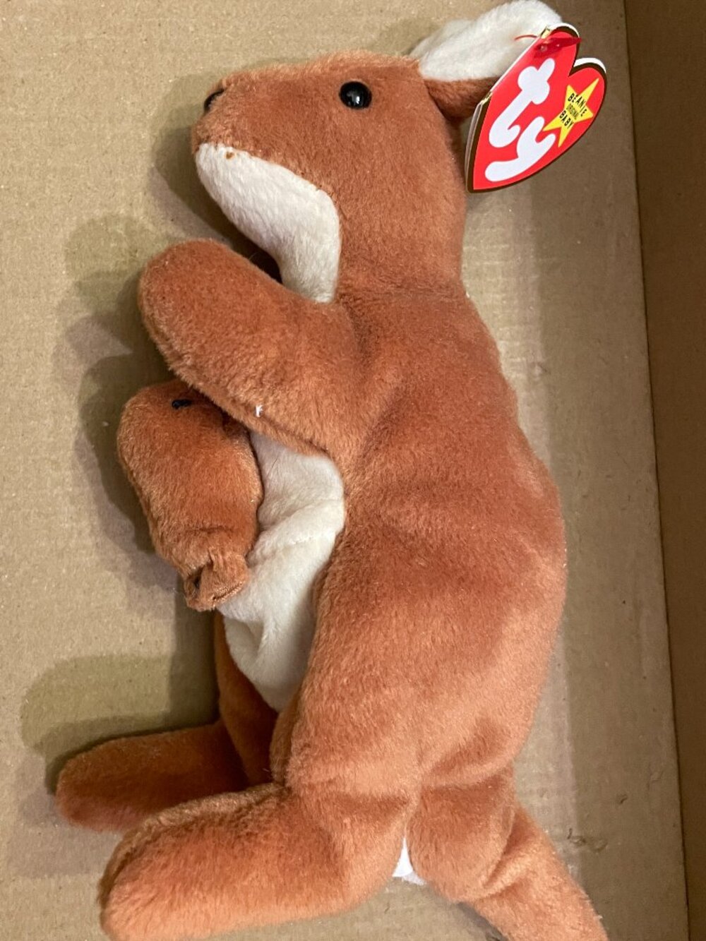 Pouch the Kangaroo, Ty Beanie Baby-NWT